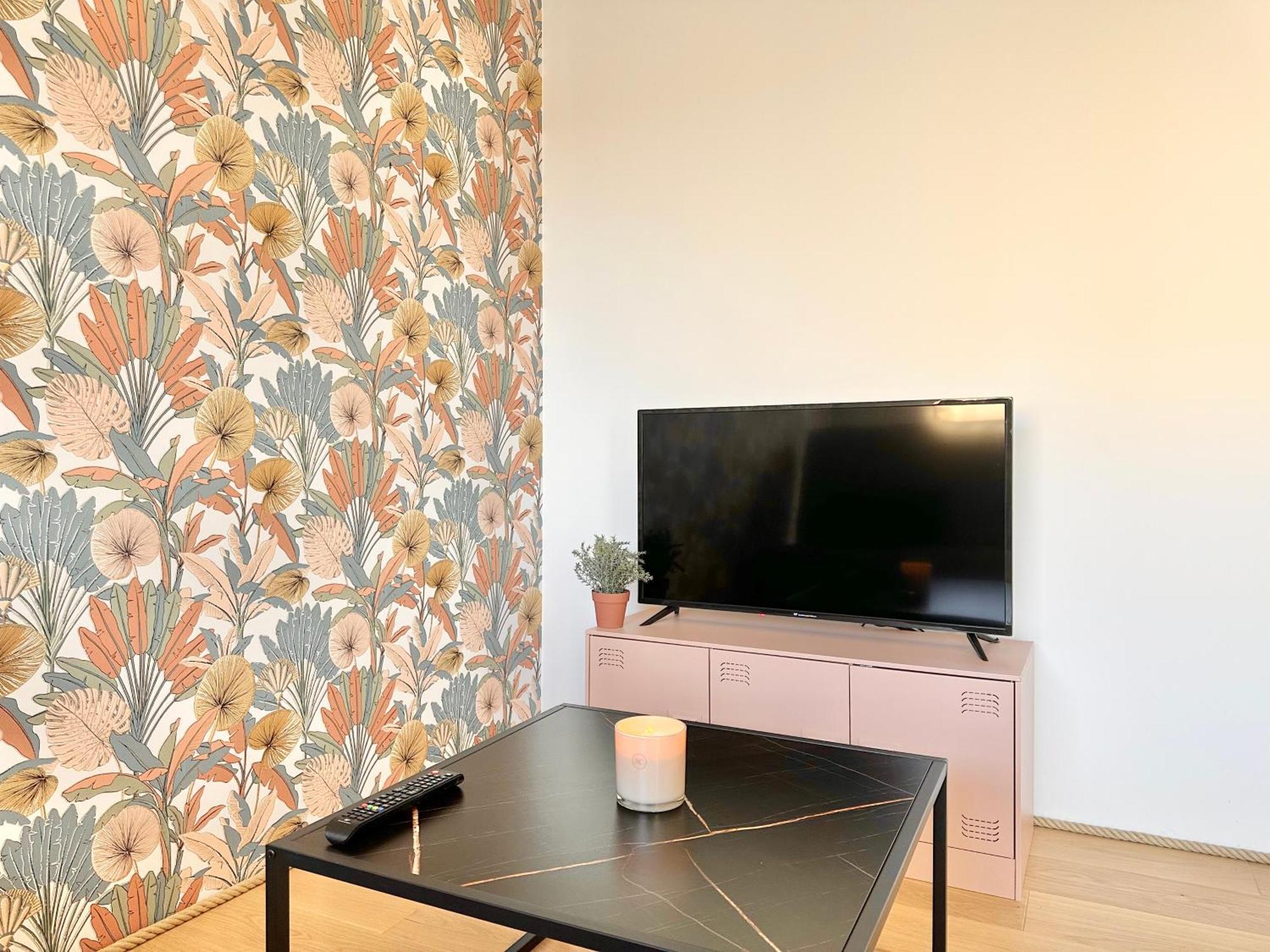 Apartment La Rose Pastel - Parking - Hyper Centre - Neuf *
