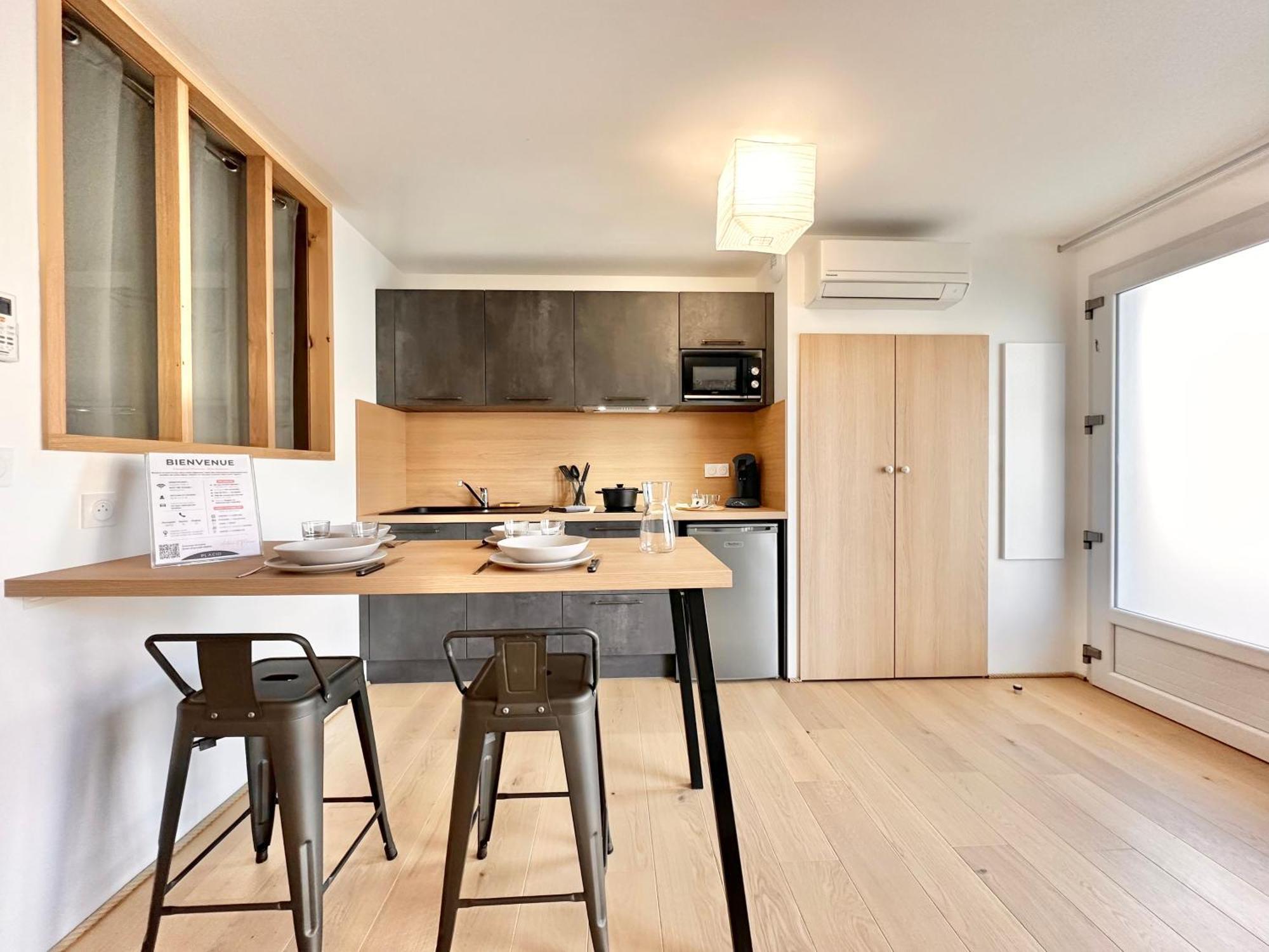 Apartment La Rose Pastel - Parking - Hyper Centre - Neuf Mont-de-Marsan
